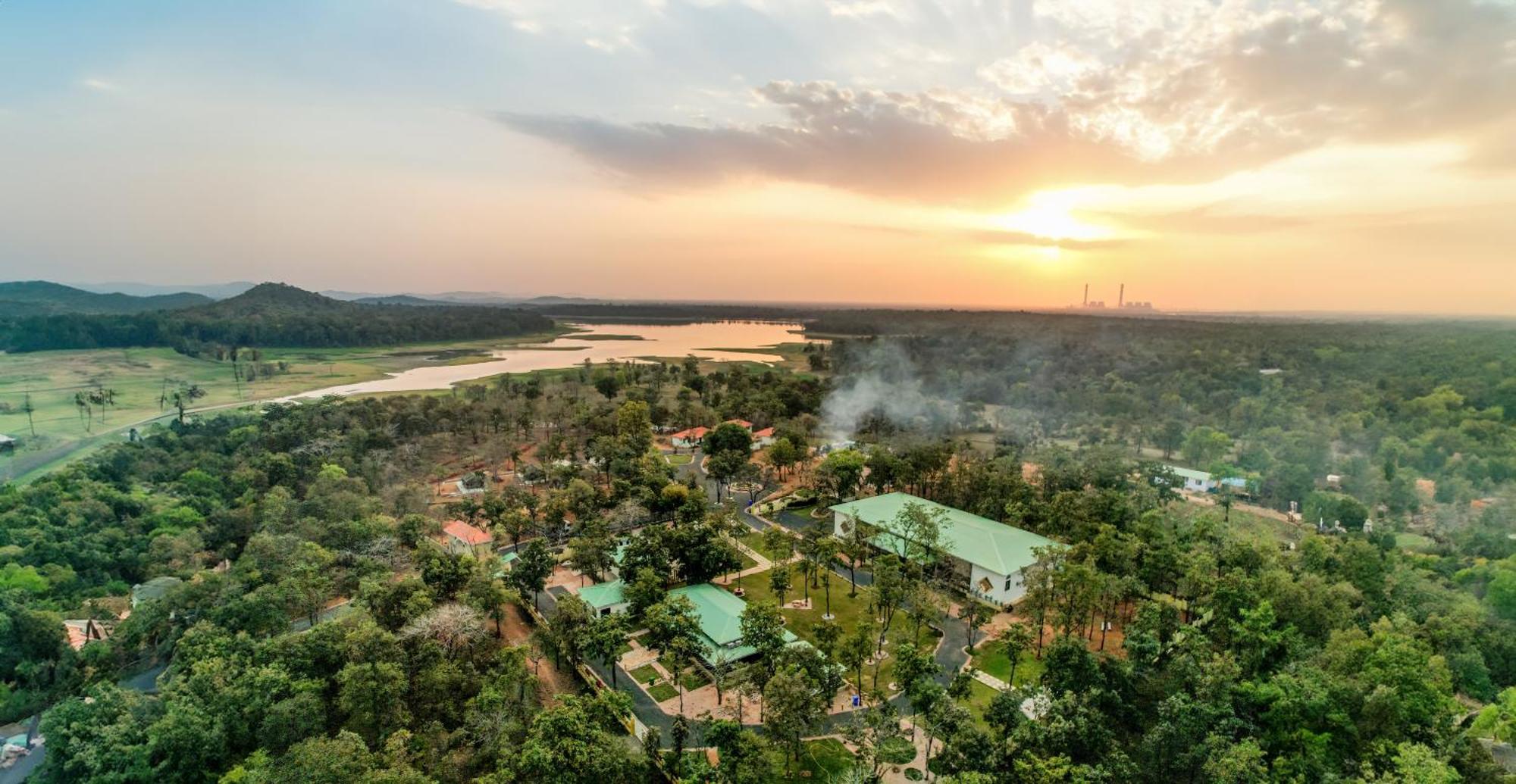 Palash The Jungle Resort Gondia Ngoại thất bức ảnh