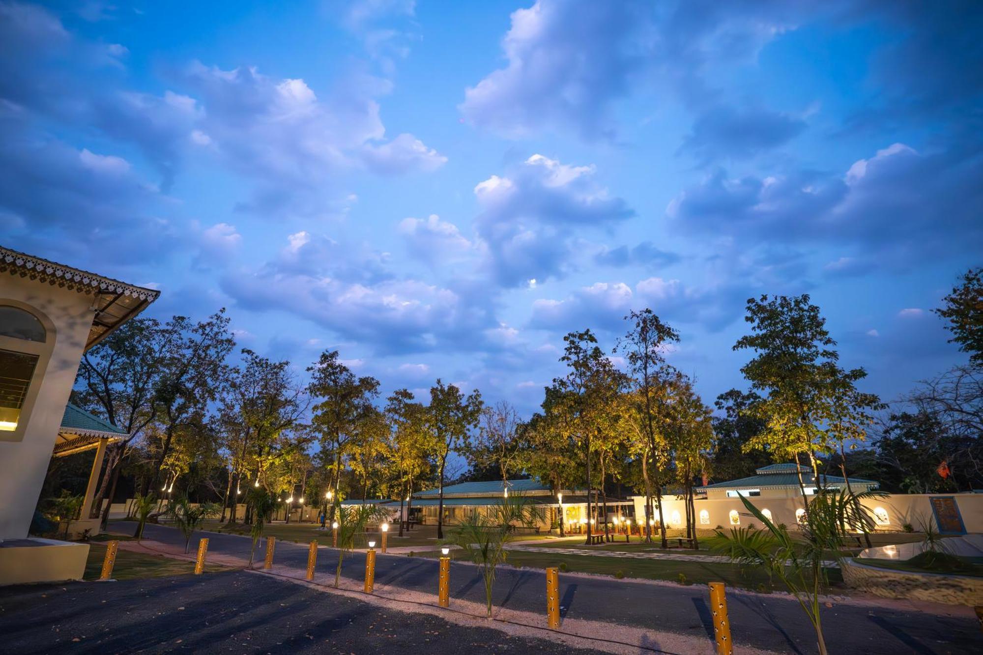 Palash The Jungle Resort Gondia Ngoại thất bức ảnh